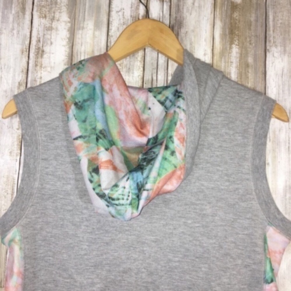 RBX Grey Muscle Tee With A Hood - Picture 4 of 5